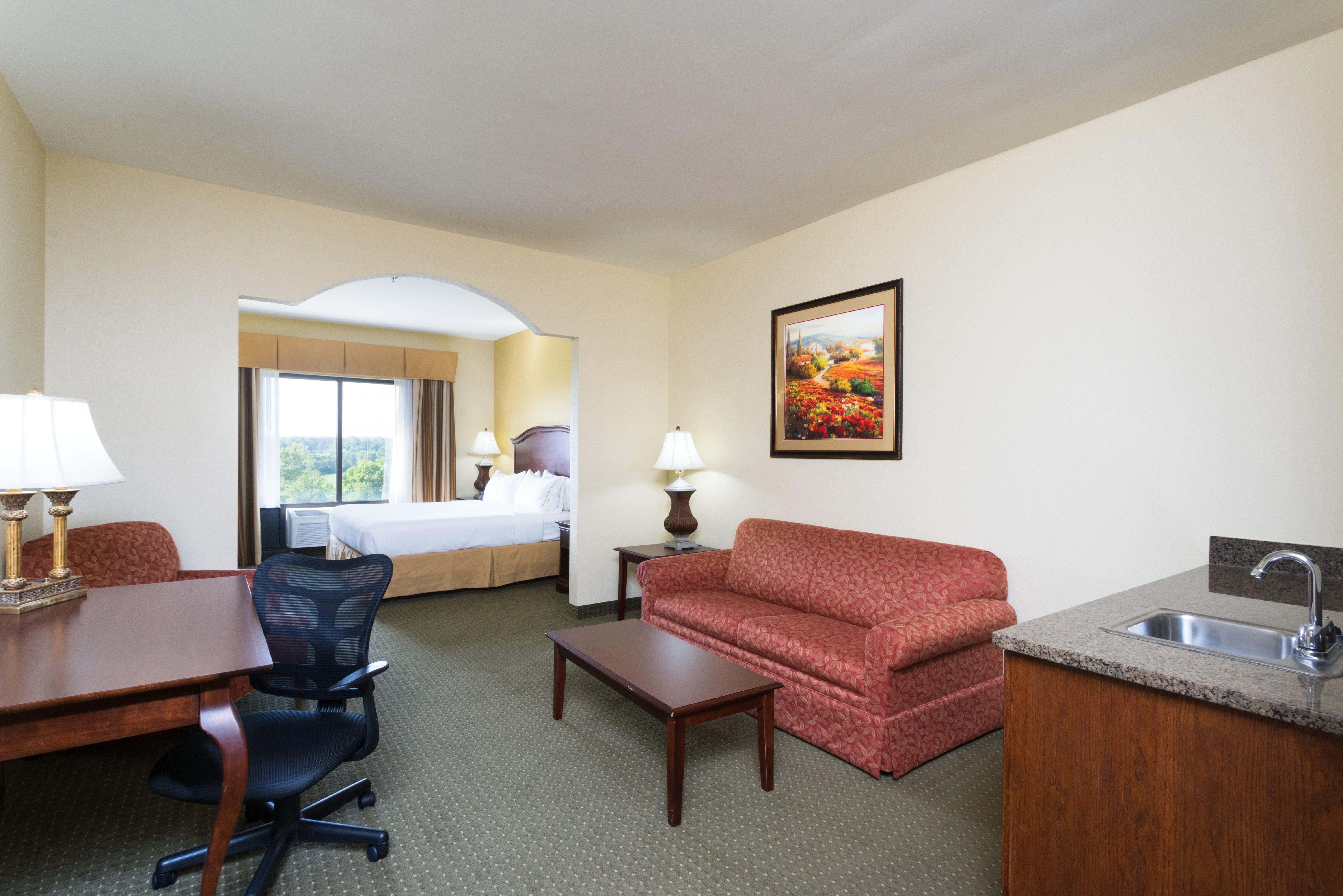 Holiday Inn Express & Suites Lexington North West-The Vineyard By Ihg Eksteriør billede