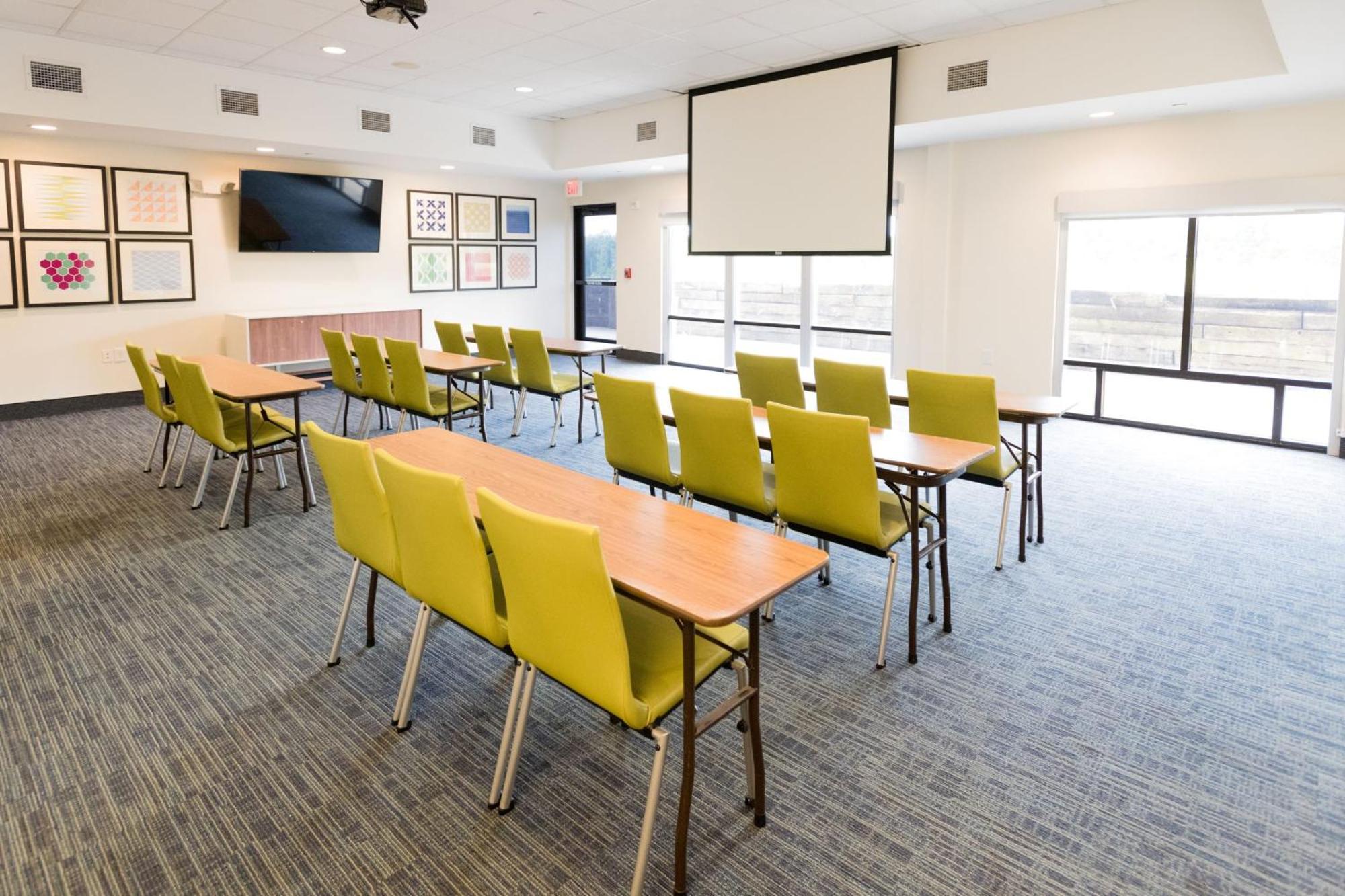 Holiday Inn Express & Suites Lexington North West-The Vineyard By Ihg Eksteriør billede